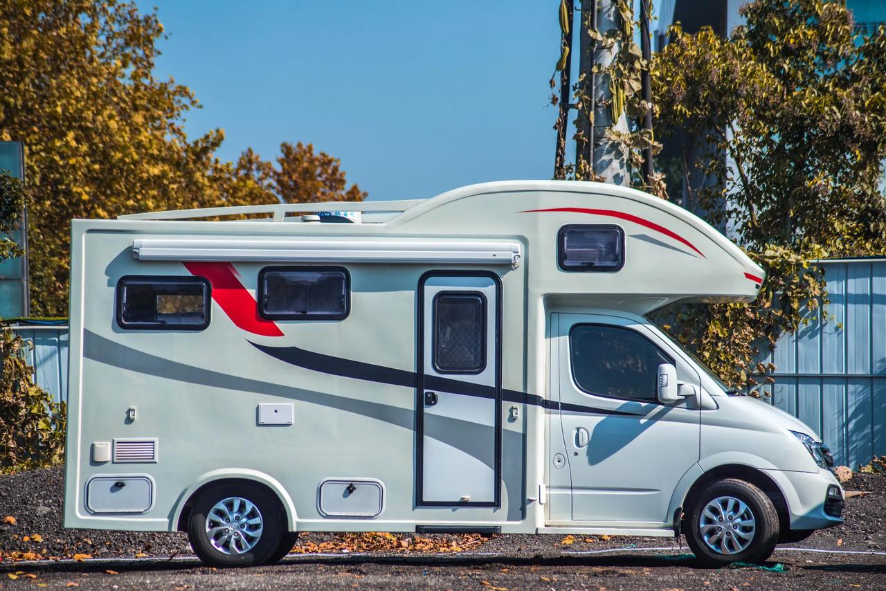 推荐好车,2019年3月上牌大通c型二手房车,图片均为主播实