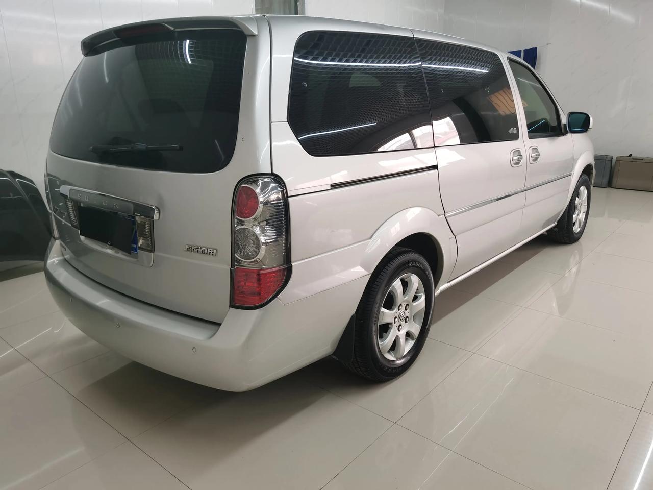 10年别克gl830v6全车无拆卸全款3x手续齐全随时提档过户