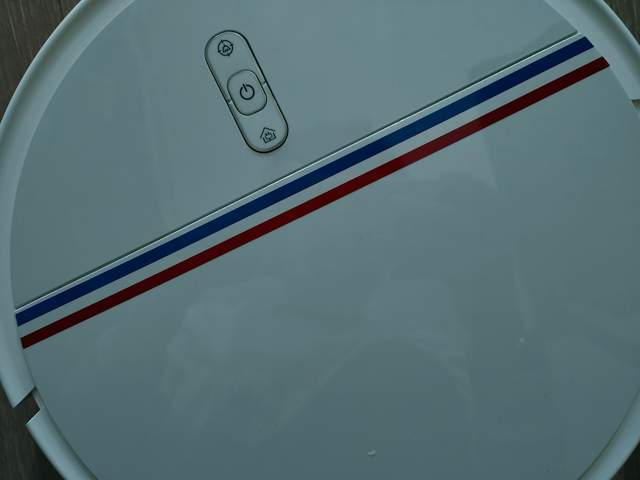 浦瑞克N8E扫地机器人，让你从此解放双手，无需动手打扫！