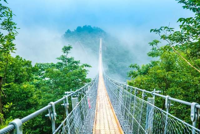 相约520巨石山，共赴春光无限