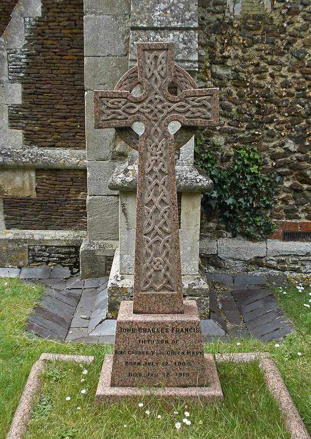 约翰王子的墓地"我把消息告诉了乔治国王和家人们,大家都很快驱车赶到