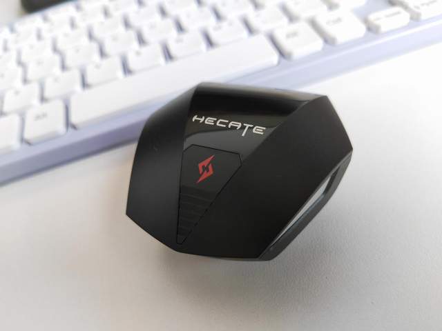 专为电竞游戏量身打造——漫步者GT4 S雷霆版双模游戏耳机体验测评