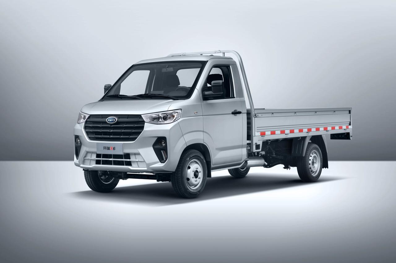 奇瑞商用车开瑞x6上市了,说实话价钱很便宜 性价比确实很不错