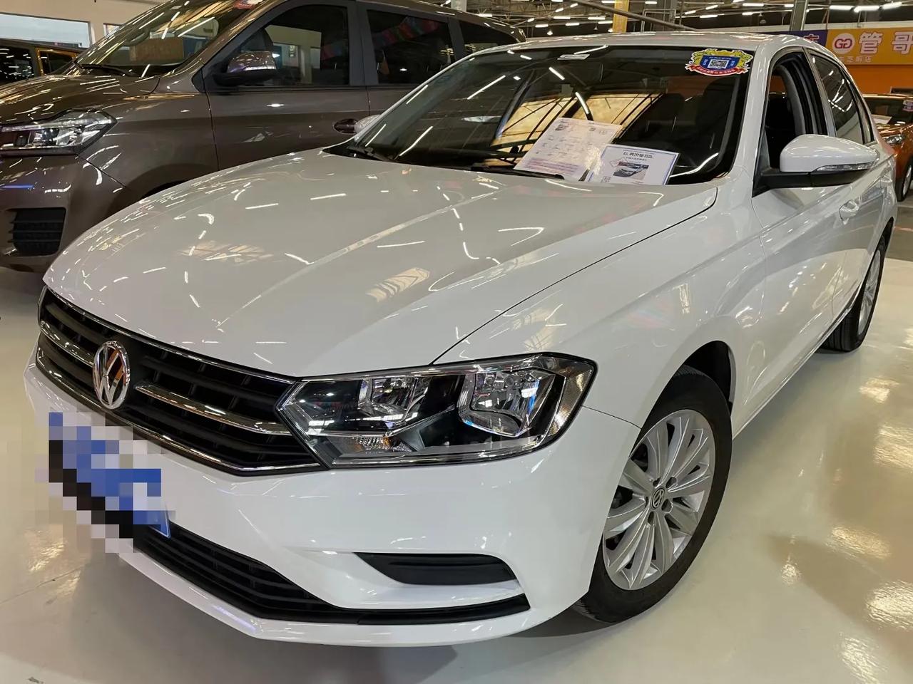 新到2020年大众宝来自动挡15排量车况精品行驶两万公里全程记录假如想