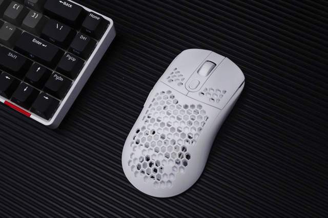 看着舒服，用着得劲，TT无线键鼠打造极简桌面好物