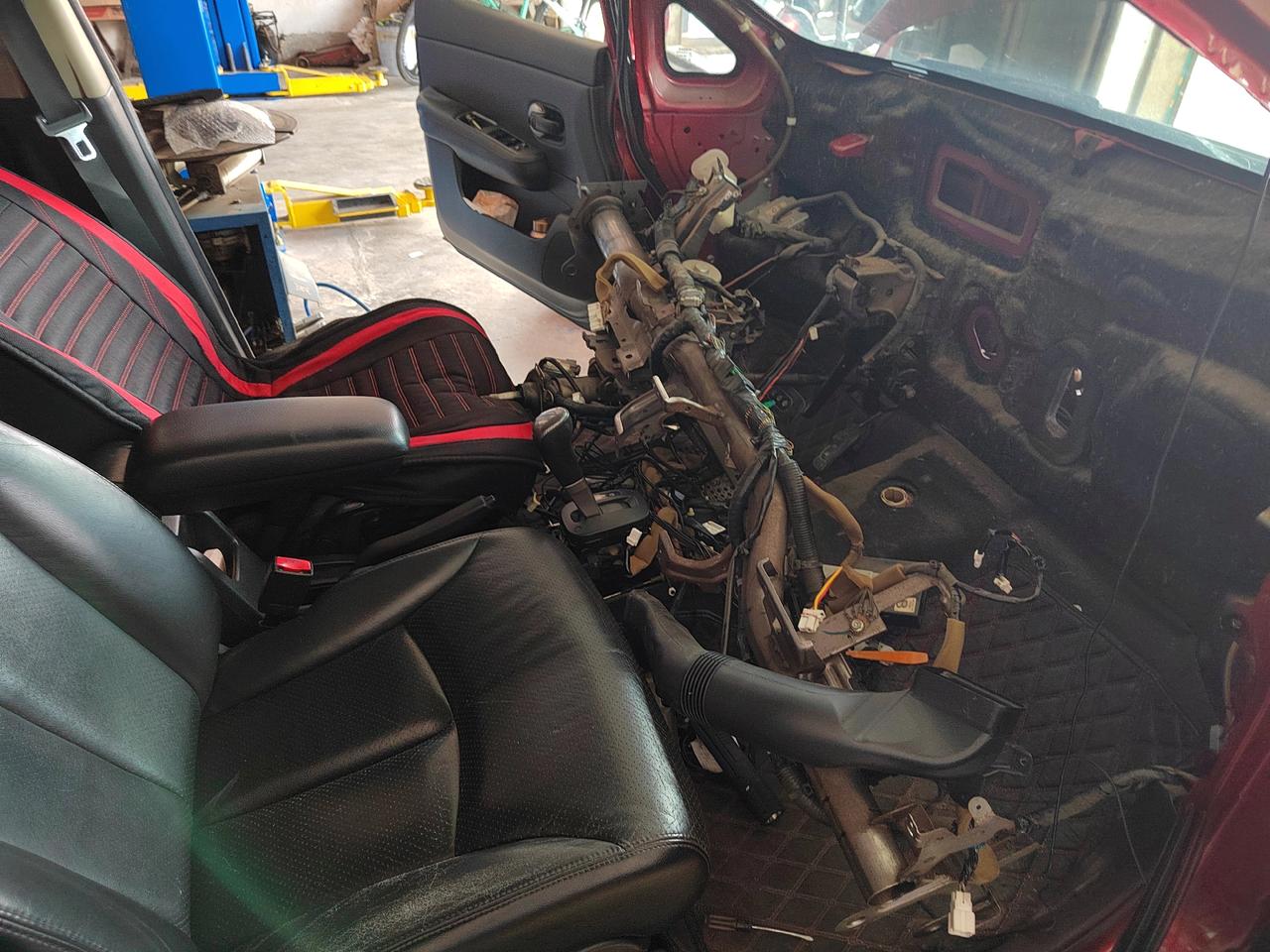 日产骐达空调维修