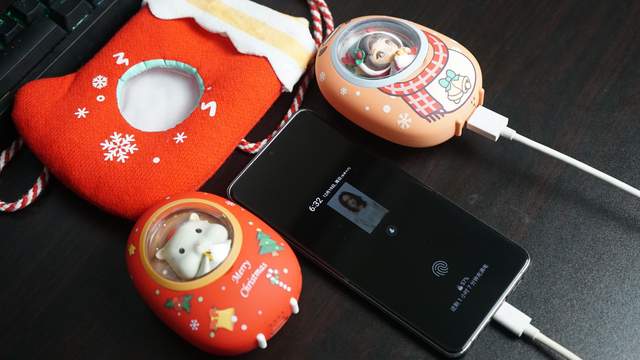 圣诞礼物选什么？黄油猫助你一臂之力，两款暖手宝任君选择