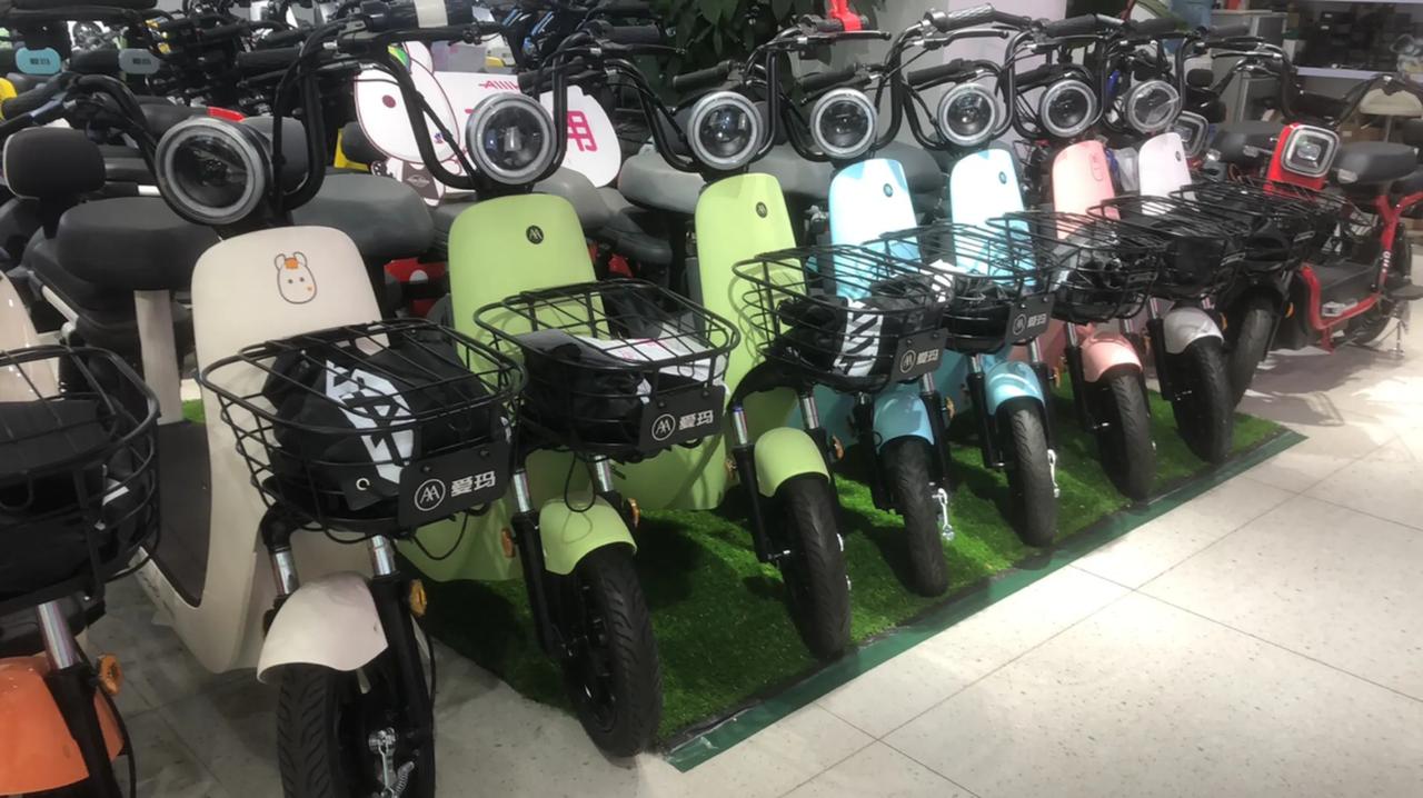 西安爱玛电动车电视塔旗舰店百公里不充电引擎max家族系列