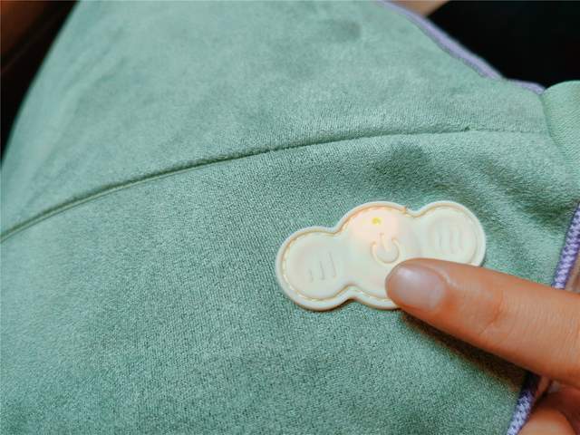 多分区热敷按摩，呵护足够全面：这款暖冬热敷腰背按摩仪值得入手