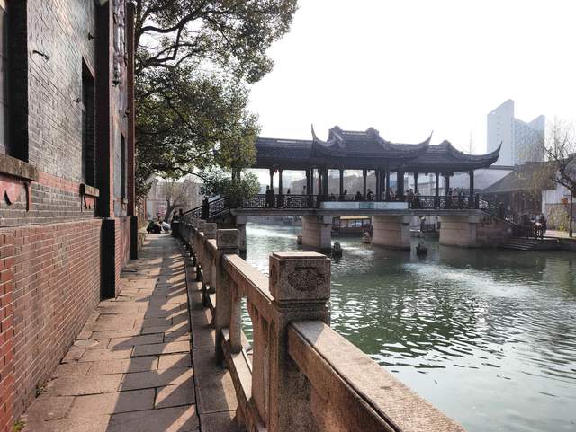 重度游戏患者首选：拯救者Y90电竞手机体验