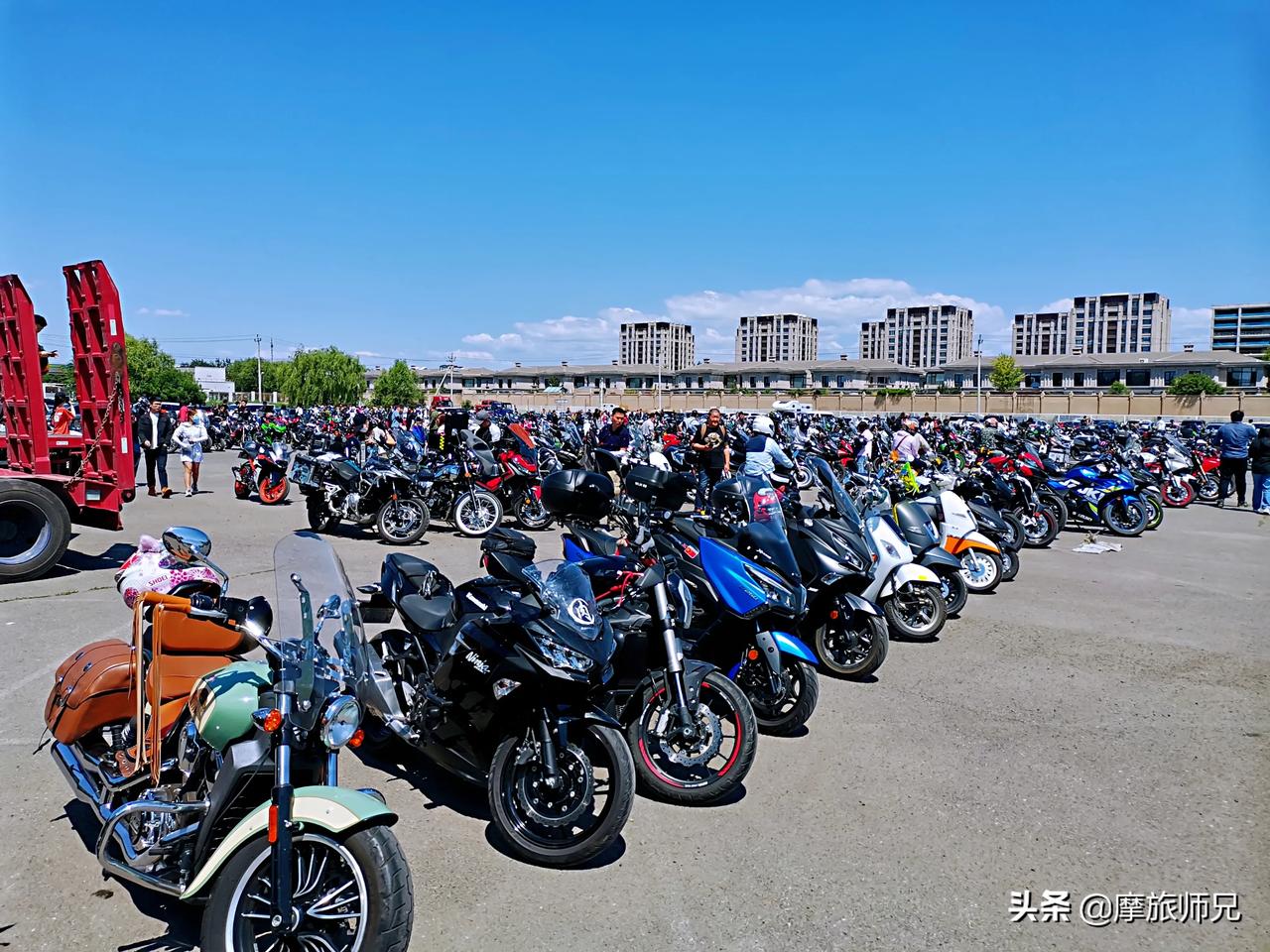 北京地區摩托車號牌有京a和京b,當前京a號牌市場價大約二十餘萬元,都