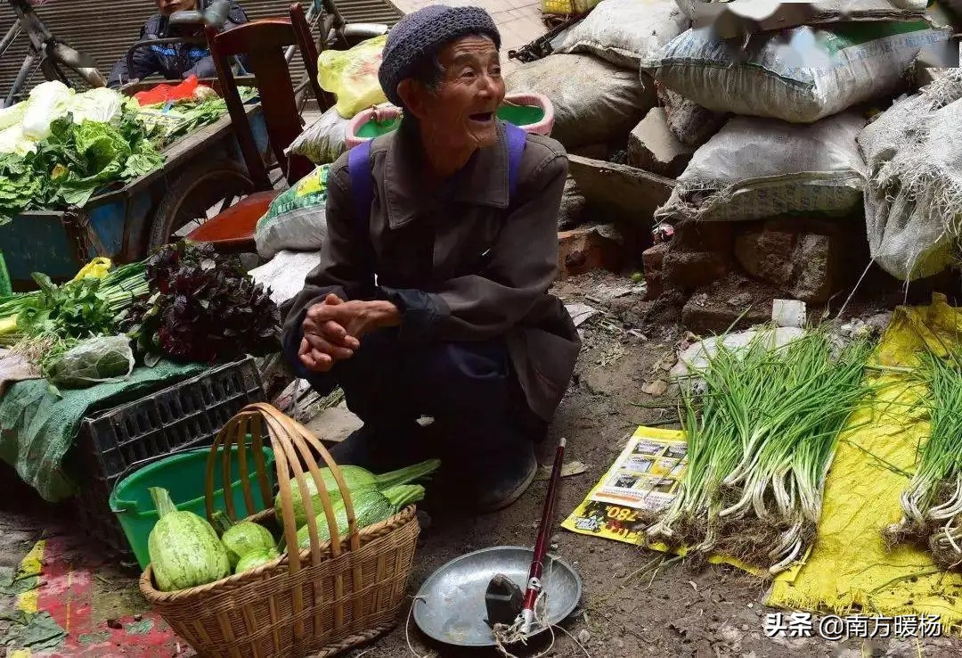 月入三千你就不该抱怨 当你月入三千的时候
