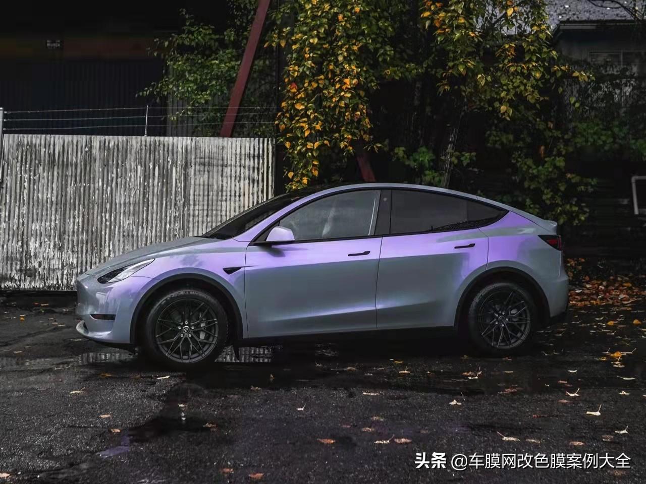 特斯拉model y 梦幻灰魅紫改色膜 效果图梦幻灰魅紫改
