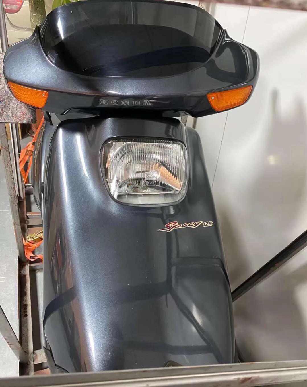 仅存的95年的全新本田黑鲨,这玩意那个时候应该价值三万多吧_懂车帝