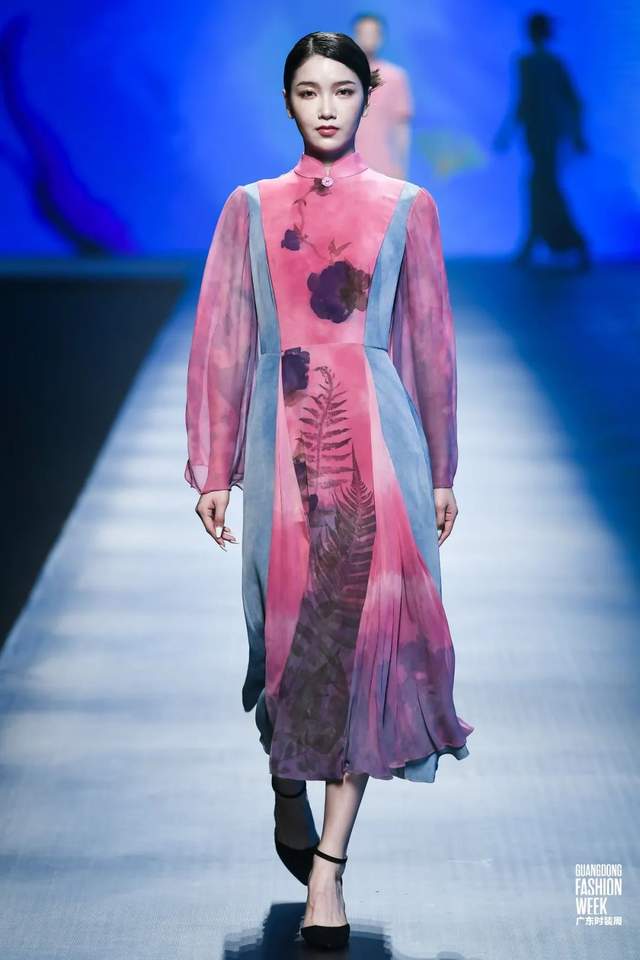 兰悦东方×禧媚莲依:"植物染丨香云纱"的新中式时尚大秀-服装圈-服装