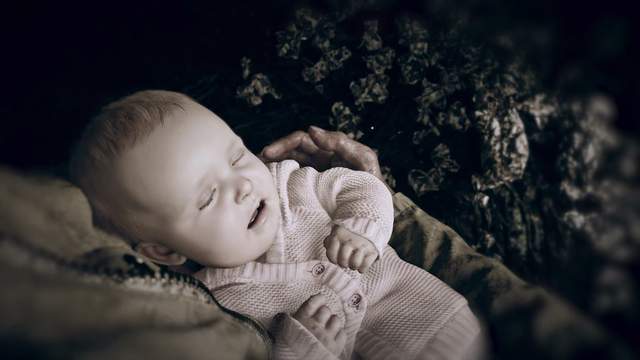 填补结局遗憾生化危机8村庄dlc发布预告伊森女儿登场