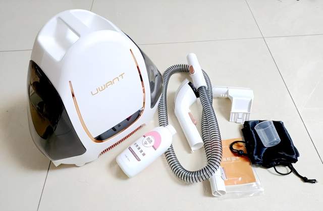 华为鸿蒙系统智能居家好产品，一刷即净的UWANT布艺清洁机