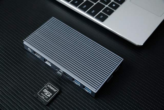 ƻ���뻪Ϊ�ᱡ������ĵ���ORICO 9��1��չ�������ѡ��ʵ���ֵ