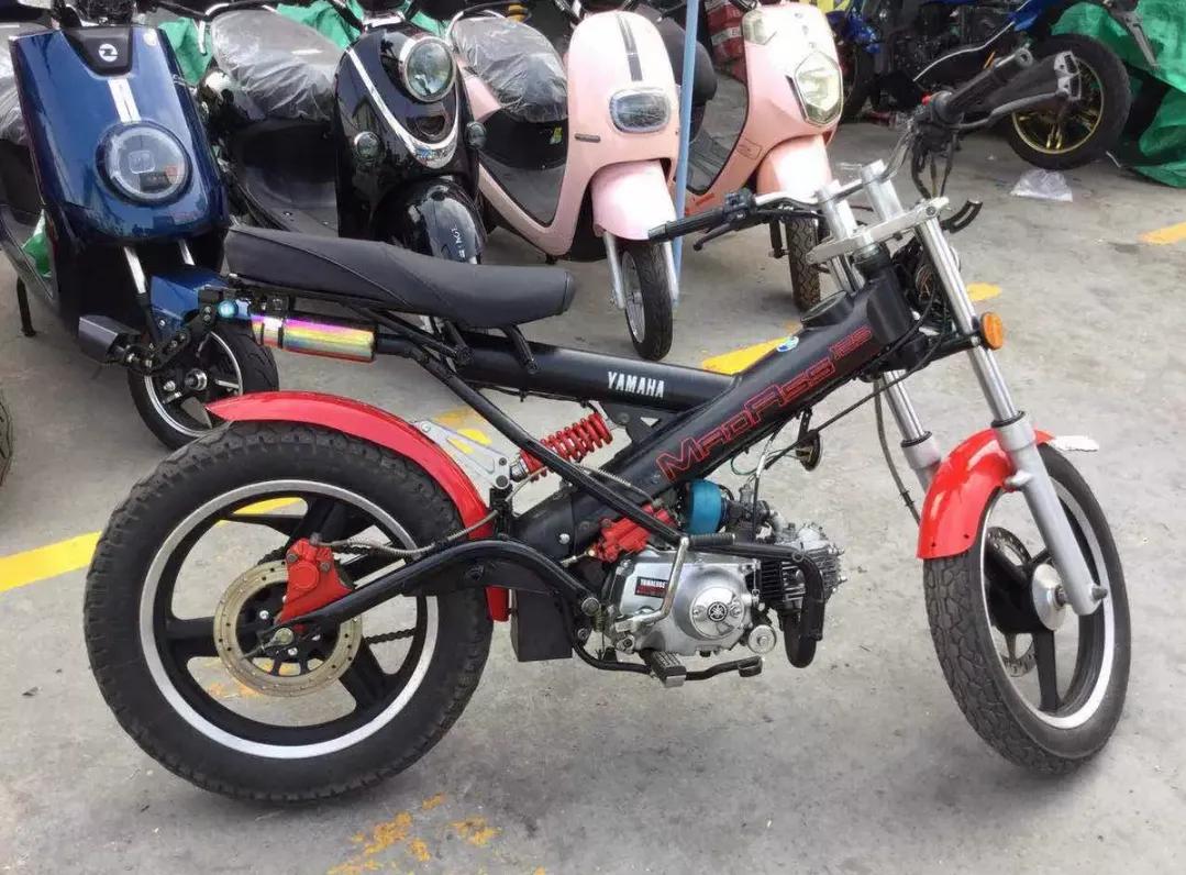 这个飞鹰刀郎125看着蛮好看的