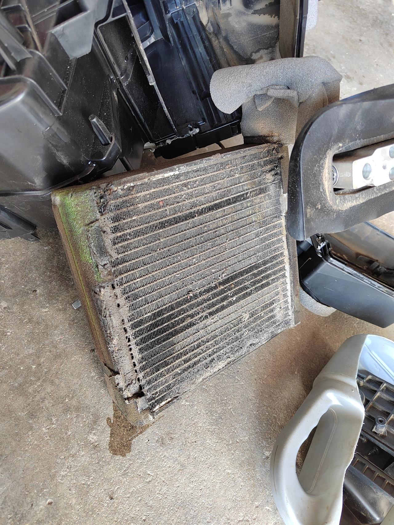 日产骐达空调维修