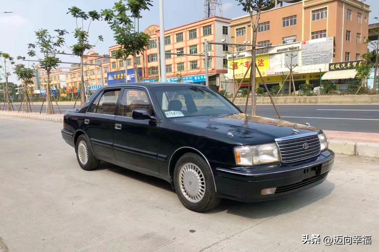 155 十代皇冠代号155,是133之后,进入国内市场的最新