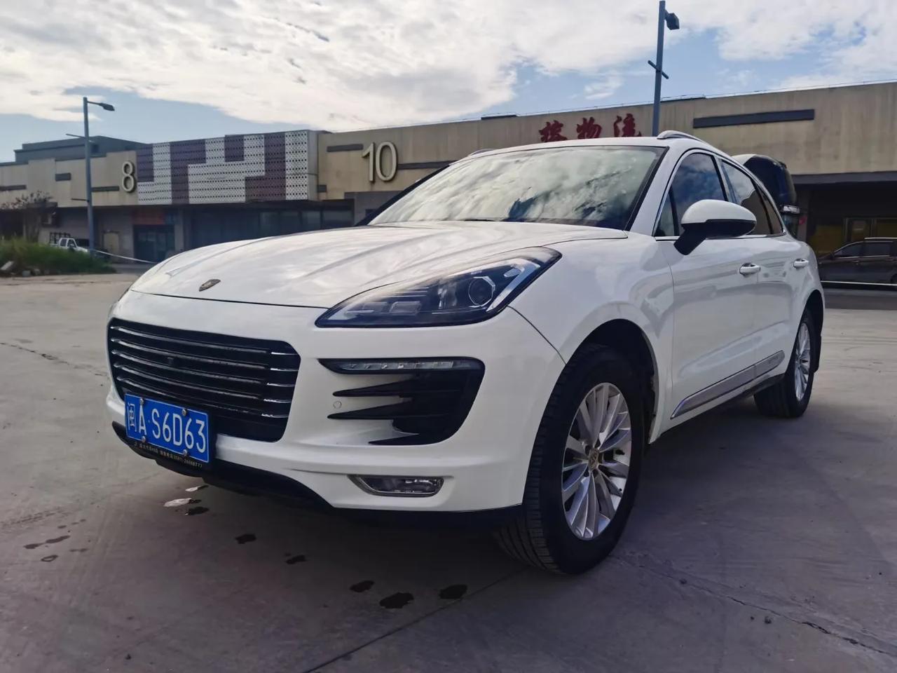 保时泰20t自动全景天窗无钥匙进入一键启动多功能方向盘电子驻车精品