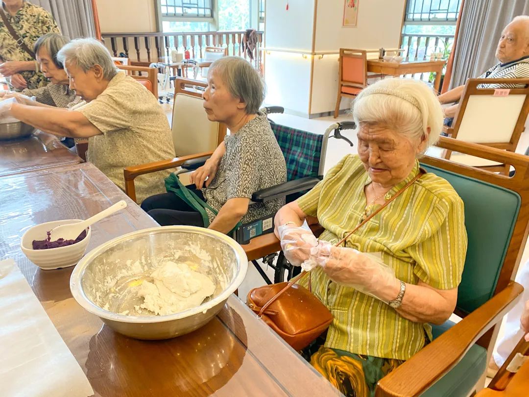 老年人夏季食欲不振？共享之家科学饮食，解暑营养两不误