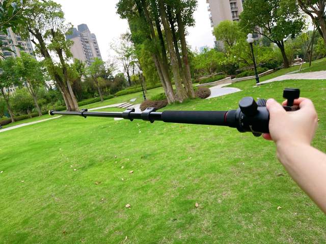 三脚架都这么卷了吗？斯莫格三脚架评测，一“架”就能走天下