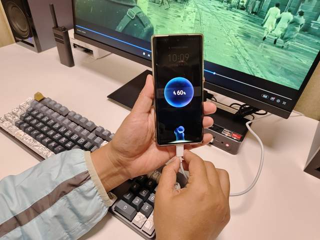 不花冤枉钱，科睿（KOORUI）K7 27寸显示器值得入手