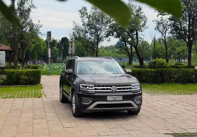 大众途昂比星途揽月贵在哪差不多的尺寸都是中大型suv同样的20t发动机