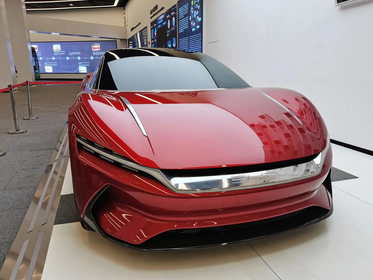 比亚迪汉ev的概念车版本希望有一天这辆概念车能量产极限竞