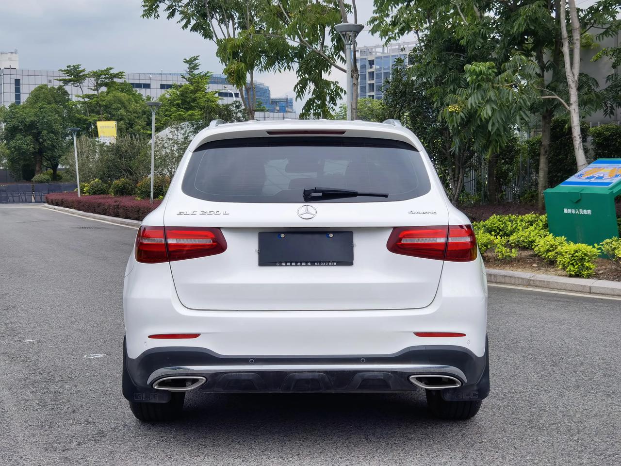 新车到店,19年5月本地小姐姐一手奔驰glc260-l豪华版