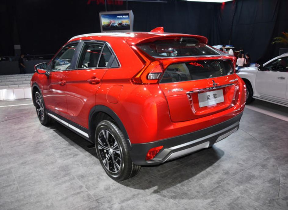 4万,三菱奕歌2021款 1.