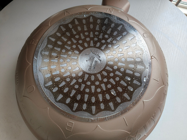 万万想不到，汪东城代言的龙纹鏊同款锅居然让我厨艺大涨！