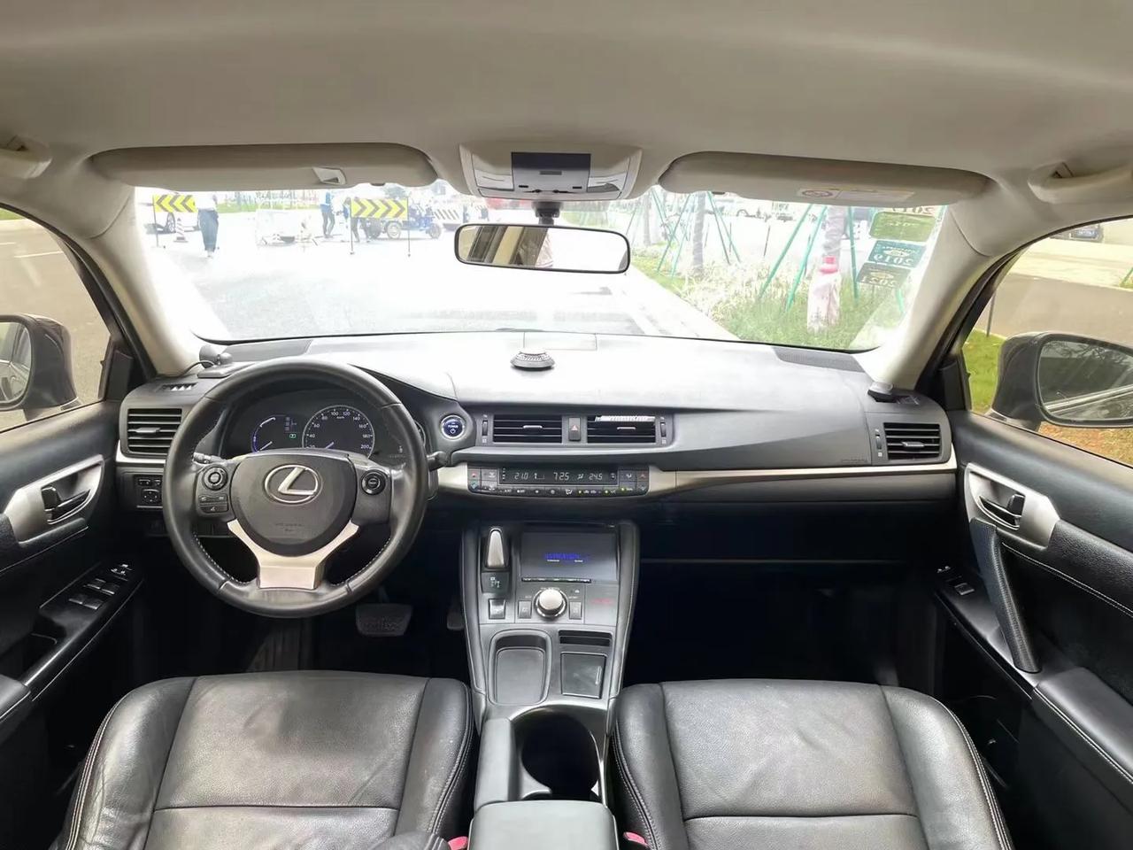 15年2月雷克萨斯ct200h油电混合超省油一手车费用跟车车况精品无事故