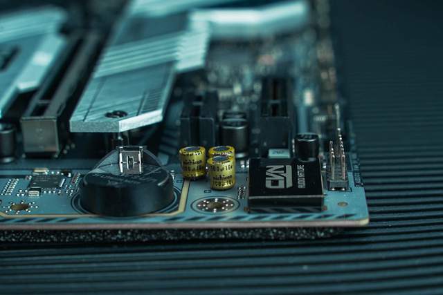 用得流畅，性价比高。体验七彩虹B660M gaming pro V20