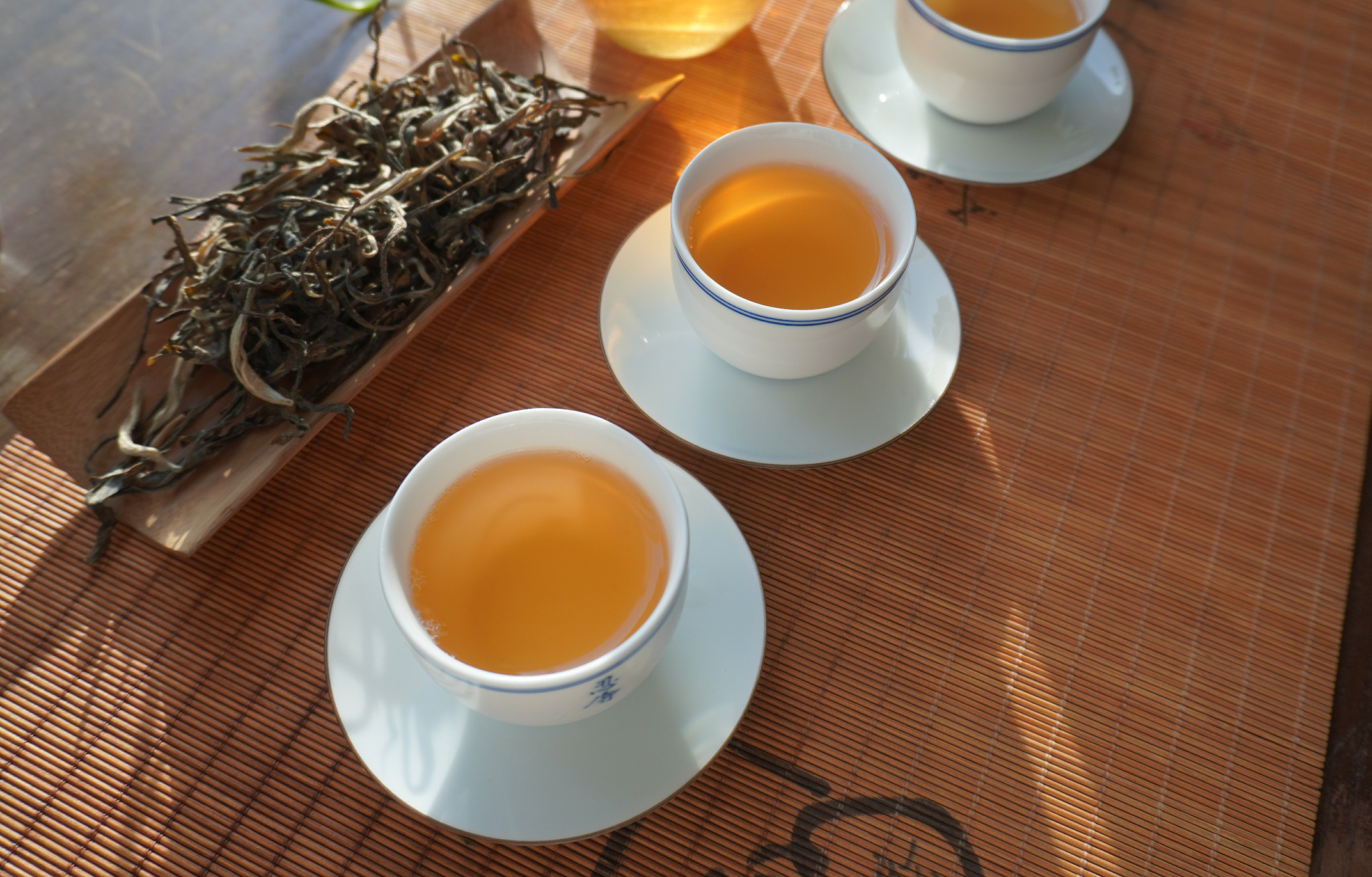 普洱茶为什么要做成紧压茶？紧压茶和散茶孰优孰劣？纯干货