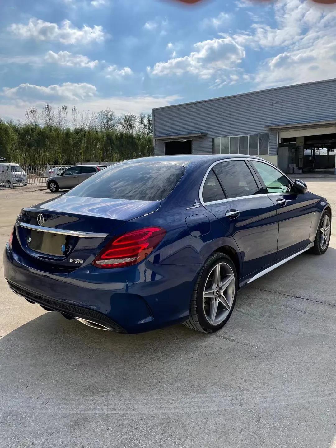 1499w18年奔驰c200