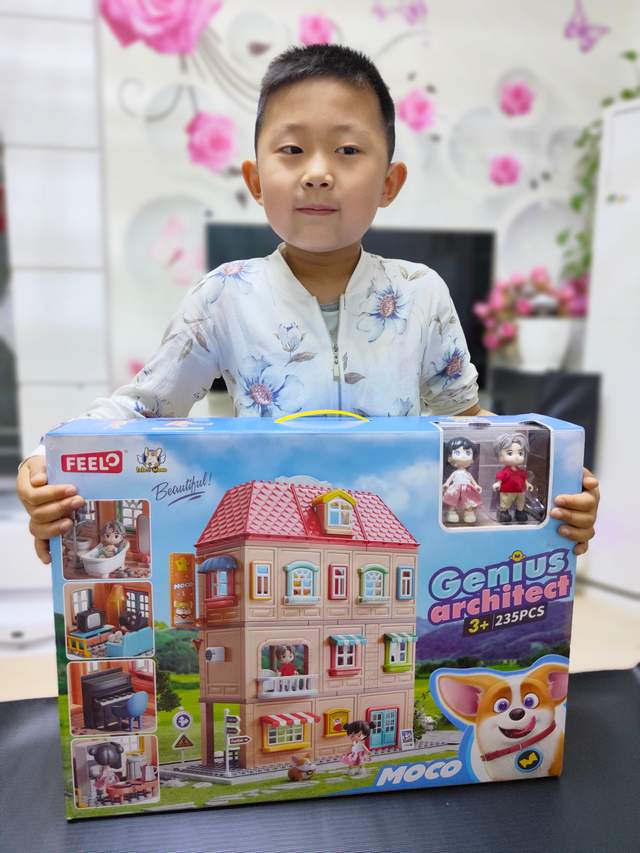 家有小小建筑师，自己在家DIY建造别墅是什么体验？