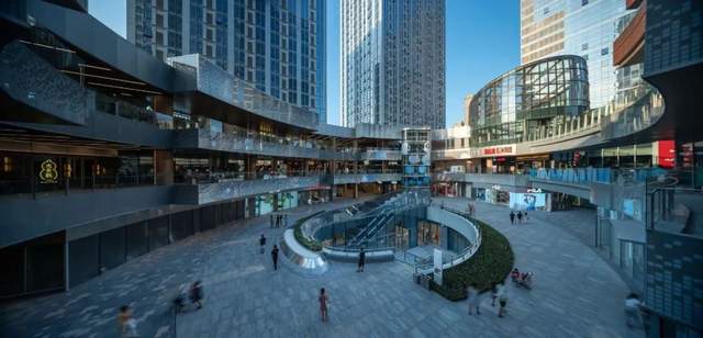 街区如何与盒子商业结合？看4个万象天地的打造思路_城市综合体_商业地产_中国商业地产策划网