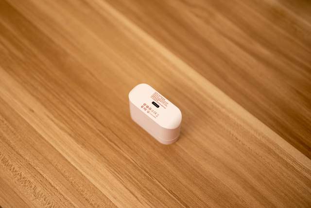 不仅高颜值，还有硬实力，水月雨猫饼蓝牙耳机上手体验