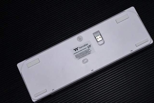 看着舒服，用着得劲，TT无线键鼠打造极简桌面好物