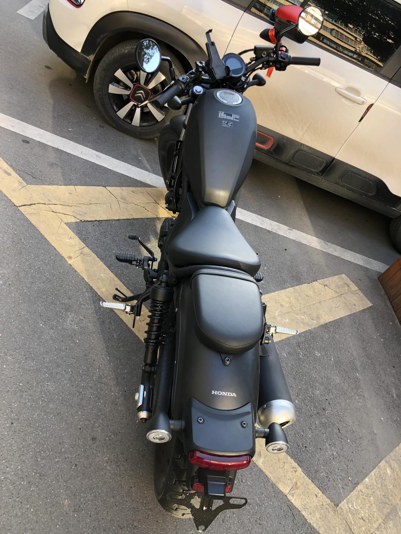 新大洲本田cm300cc看起来不错