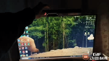 屏幕挂灯是智商税？说说我使用VFZ屏幕挂灯的感受