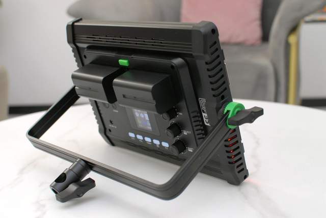 唯卓仕微徕WP35体验：经济实惠，支持APP控制，摄影新手必备