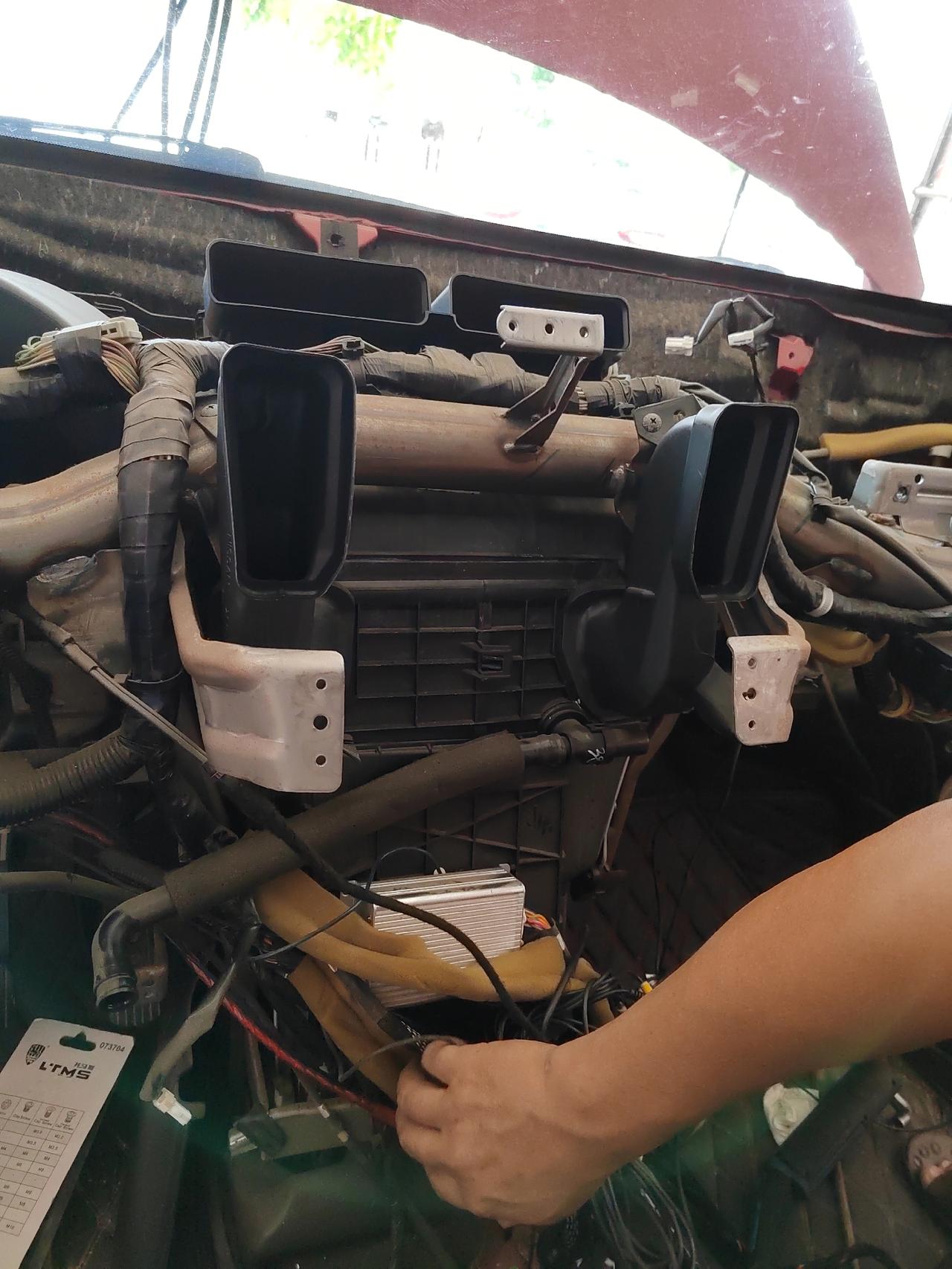 日产骐达空调维修