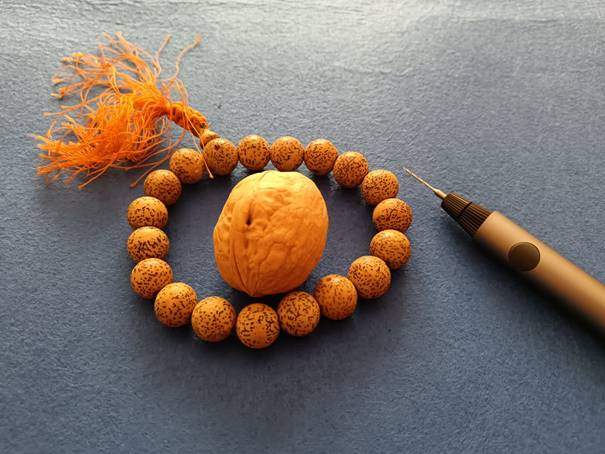 小电钻、大用途，和笨重说再见-WOWSTICK PLAY锂电迷你电钻笔评测