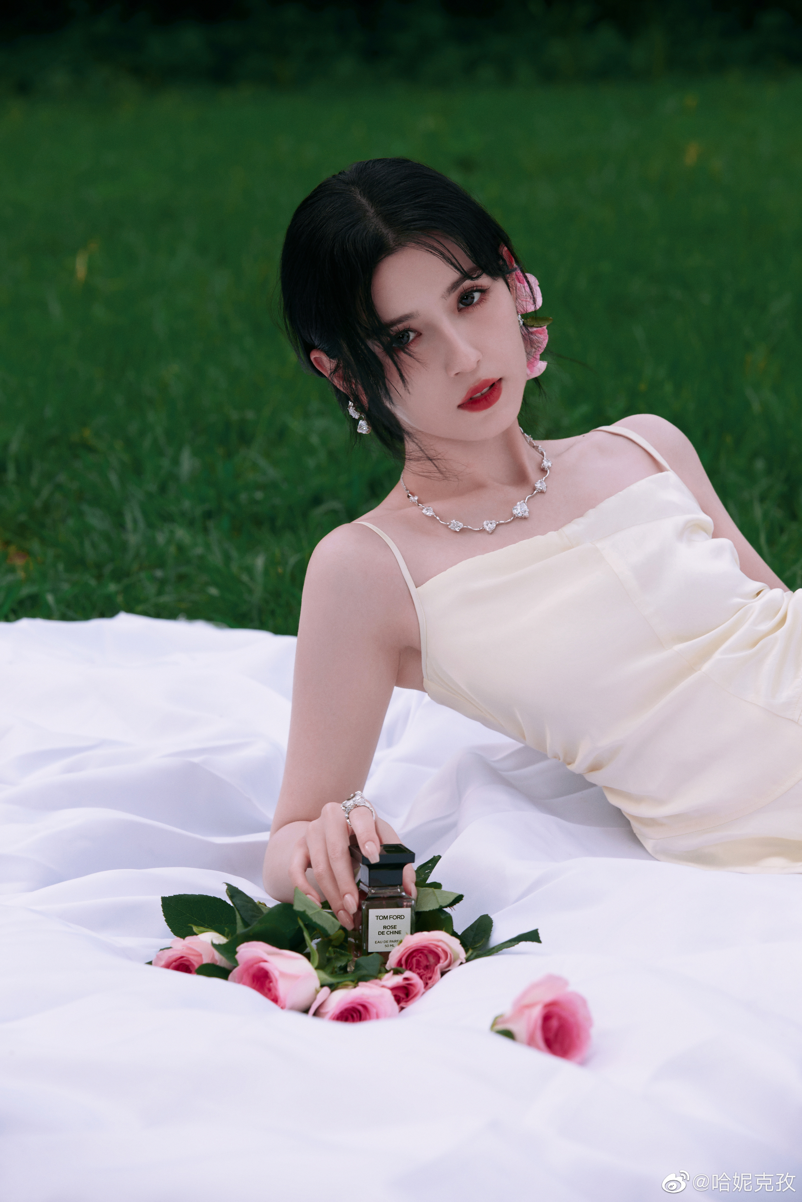 tf欲感玫瑰花园_哈妮克孜_2022年07月27日_微头条-今日头条