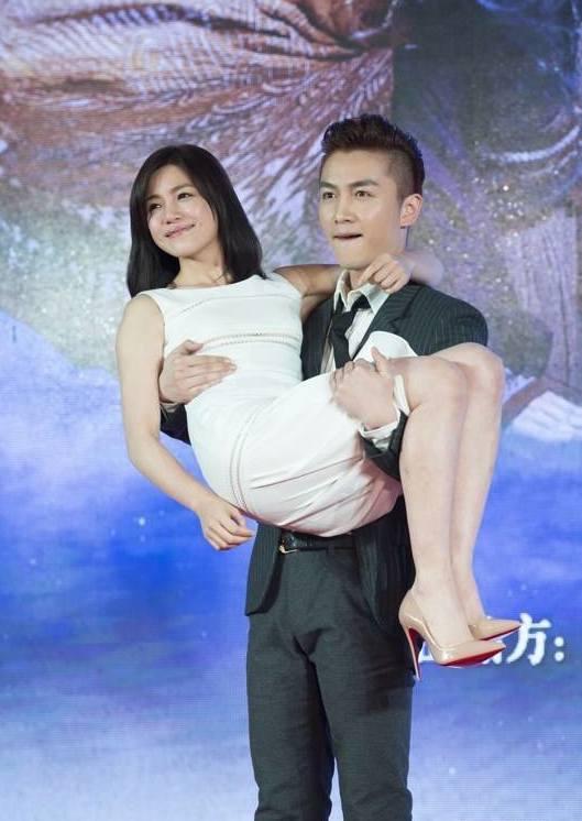 “清纯女孩”陈妍希：18岁出国，23岁出道，31岁嫁给陈晓