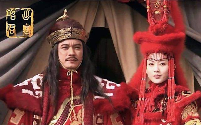 王昭君简介，董卓是怎么玩貂蝉的（历史上真实的王昭君：夫死从子）